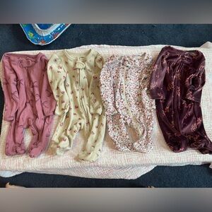 Floral and Solid Baby Onesies Set